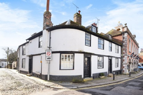 View Full Details for Market Street, Rye, East Sussex TN31 7LA