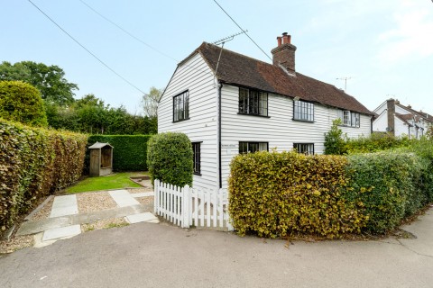 View Full Details for Summer Cottage, Main Street, Northiam