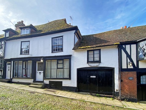 View Full Details for West Street, Rye, East Sussex TN31 7ES