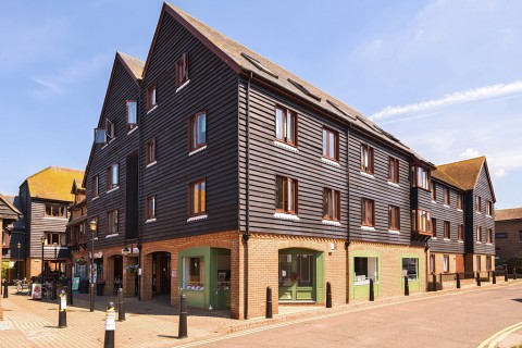 View Full Details for Strand Court, Rye, East Sussex TN31 7AY